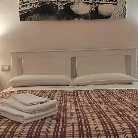 Cozy Near Ponte Vecchio 佛罗伦萨