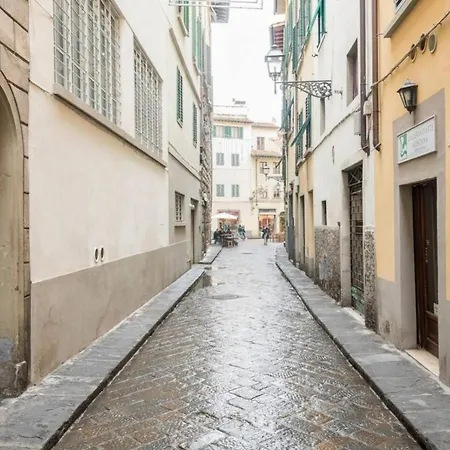 Cozy Near Ponte Vecchio * 佛罗伦萨